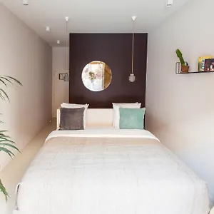 Latroupe Jardin Secret Отель Брюссель