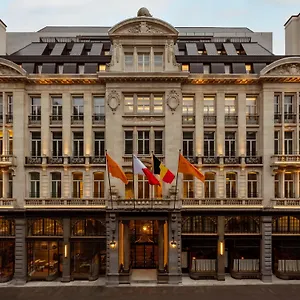 Corinthia Grand Astoria Otel 5*