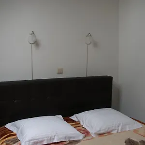 Apart Otel Aryan 2*