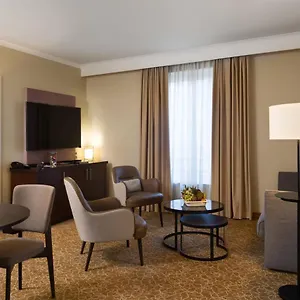 Marriott Executive Hotell 4*
