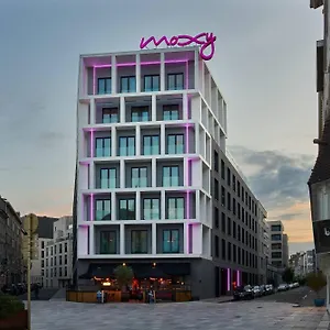 Moxy Center Hotel 4*