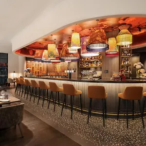 Otel Renaissance 4*