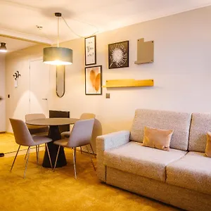 Holiday Brussels Airport By Ihg Otel