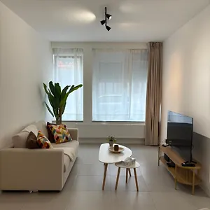 2 Bedroom Duplex 브뤼셀