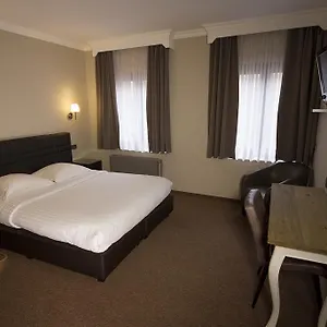 Otel Le Chantecler