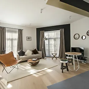 Smartflats Premium - Palace Du Grand Sablon Брюссель