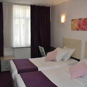 Otel Meribel 3*